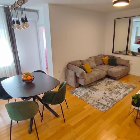 Apartment Elena Zadar Exteriör bild