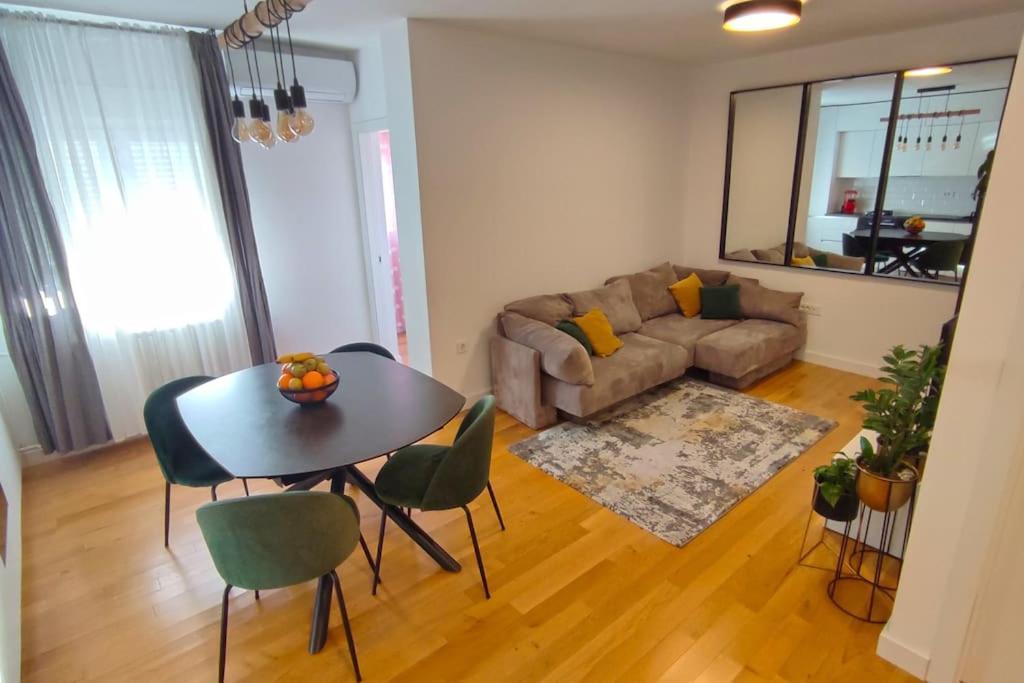 Apartment Elena Zadar Exteriör bild