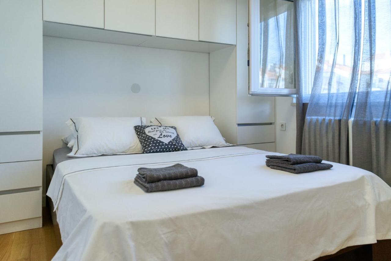 Apartment Elena Zadar Exteriör bild